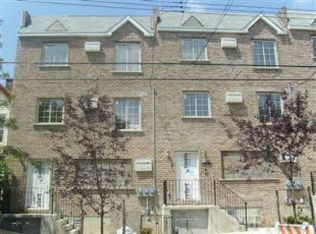 1295 Chisholm St, Bronx, NY 10459