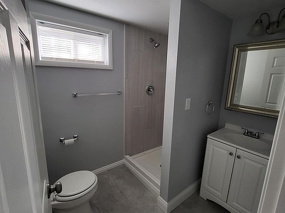 4th image of 7602 Pennsylvania Ave #7602