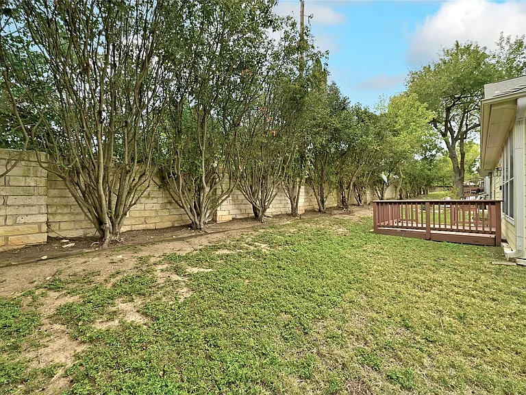 411 W Saint Elmo Rd #34 — Photo 34