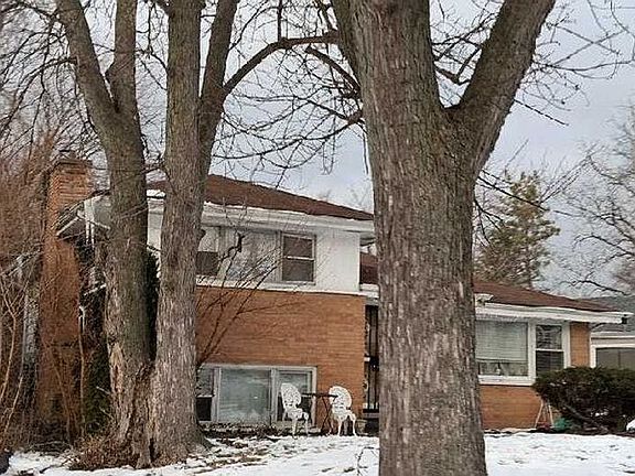 3rd image of 2820 Tennyson Pl