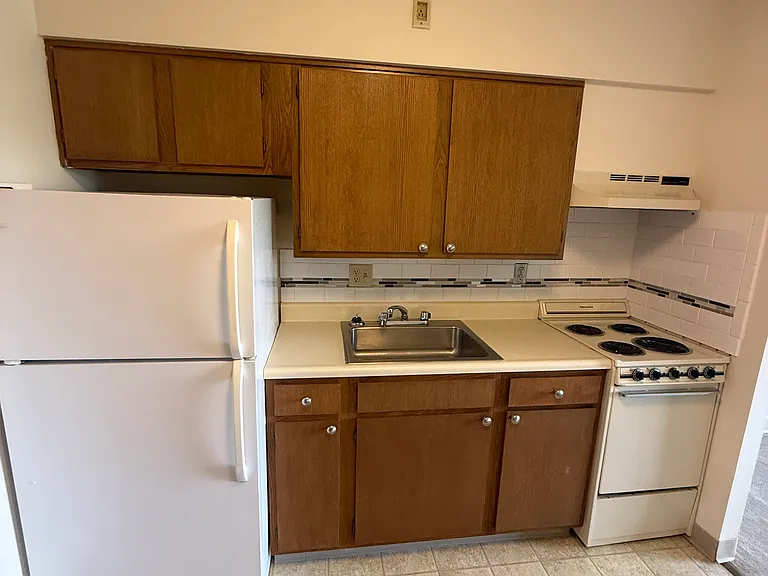Legacy Eastgate Apartments — Photo 6