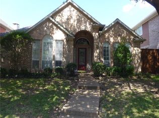 12237 Chapel View Dr, Farmers Branch, TX 75234