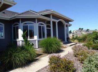 30 Shoreline Dr, Florence, OR 97439