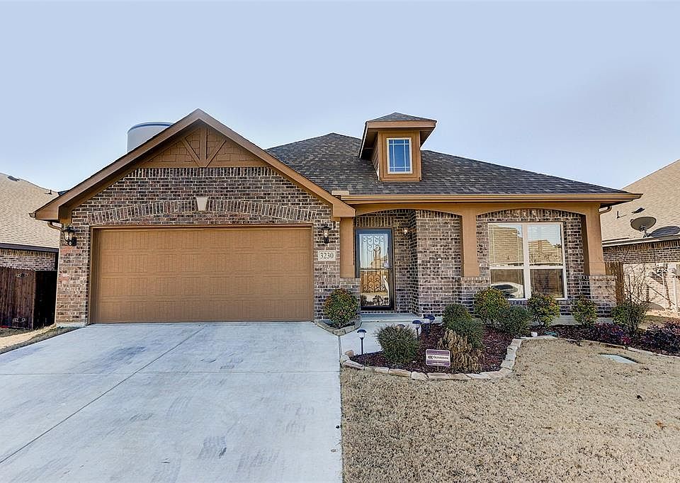 1st image of 3230 Paisley Dr