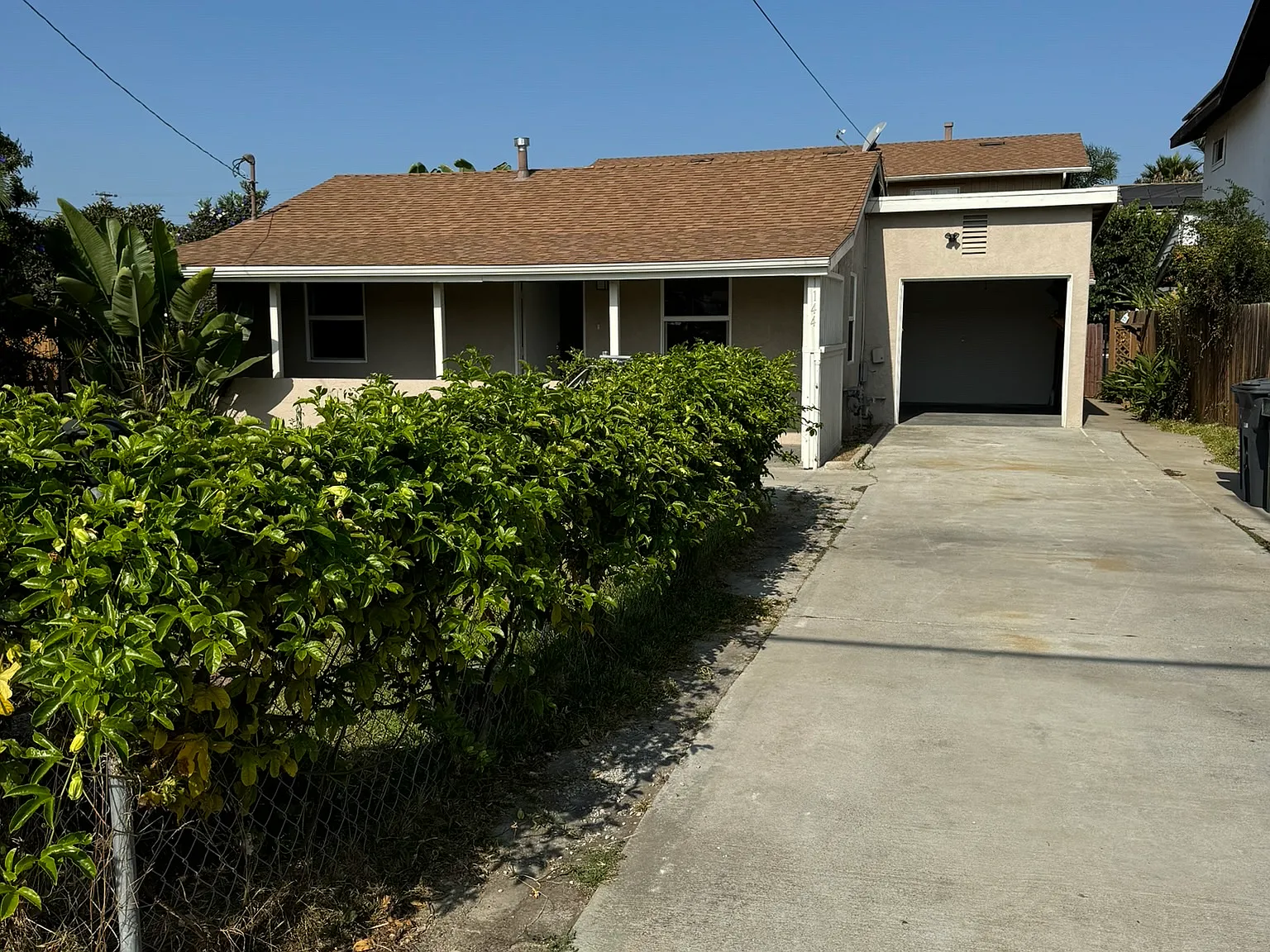3 bed, 950 sqft, $2,950 — Photo 2