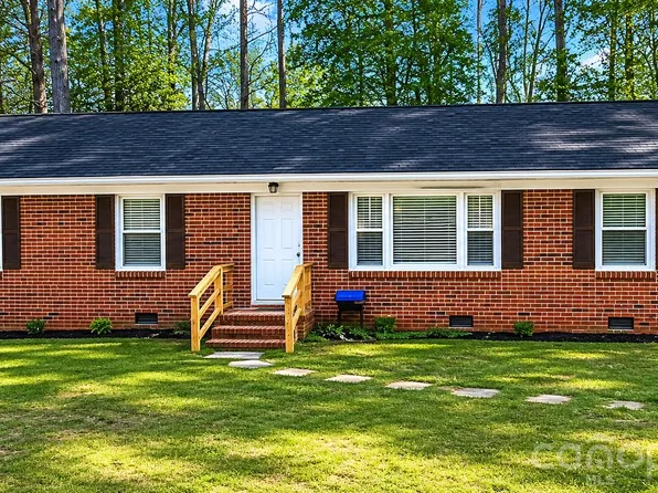 122 Birchwood Dr, Wadesboro, NC 28170