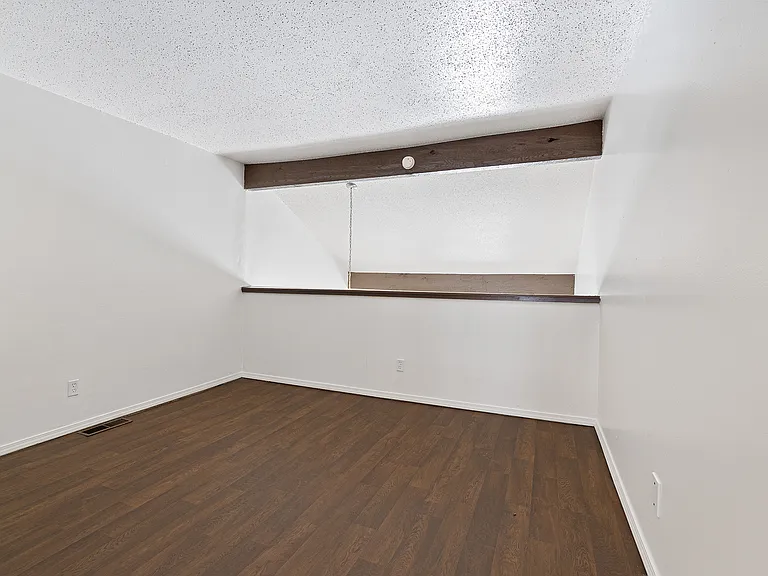 Nico Terrace — Photo 17