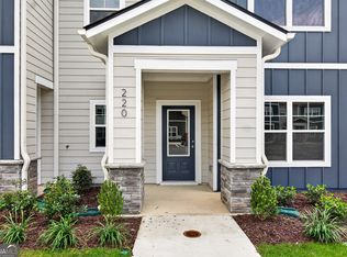 218 Rooker Dr, Lagrange, GA 30241
