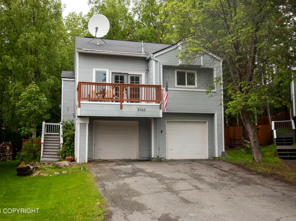 9308 Hall Cir, Eagle River, AK 99577
