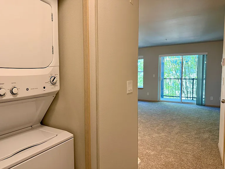 600 N 85th St #307 — Photo 10
