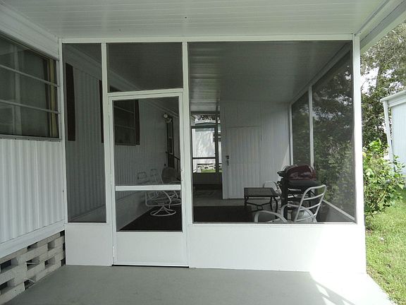 NEW LANAI