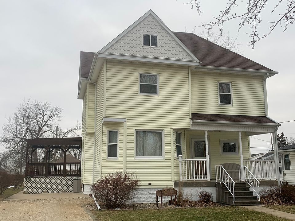 1st image of 211 S Oak St