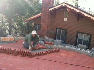 24165 Wabern Dr, Crestline, CA 92325