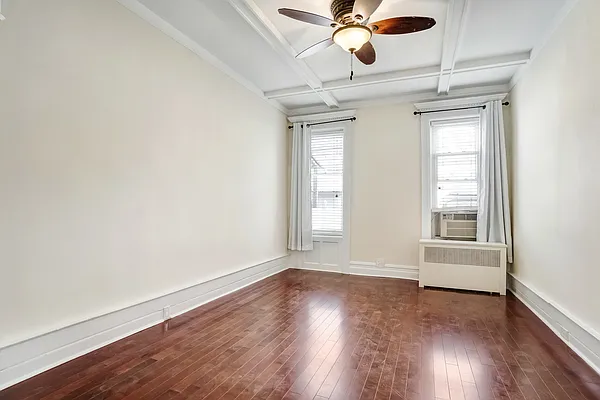 Rented by Compass | media 12