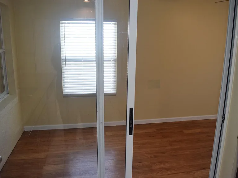 2965 Poplar Ave — Photo 33