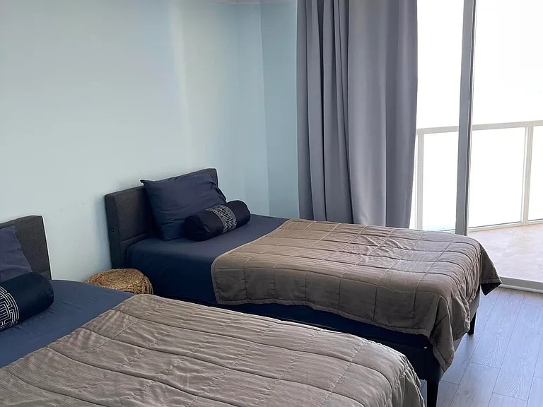 16699 Collins Ave #3304 — Photo 4