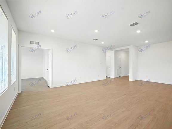 5th image of 1813 Bog Spruce Ln