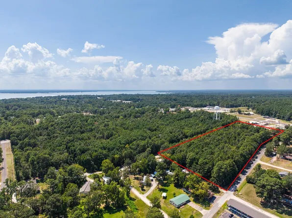 0 Navaho Trl, Onalaska, TX 77360