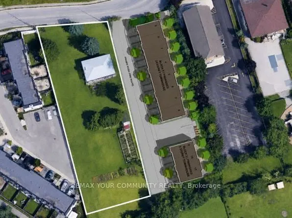 225 16th Ave, Richmond Hill, ON L4C 7A6