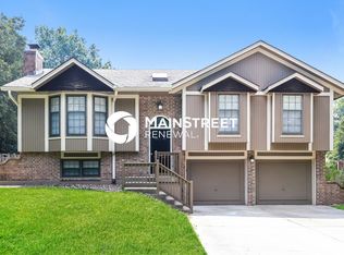 1615 SE 7th Ter, Lees Summit, MO 64063