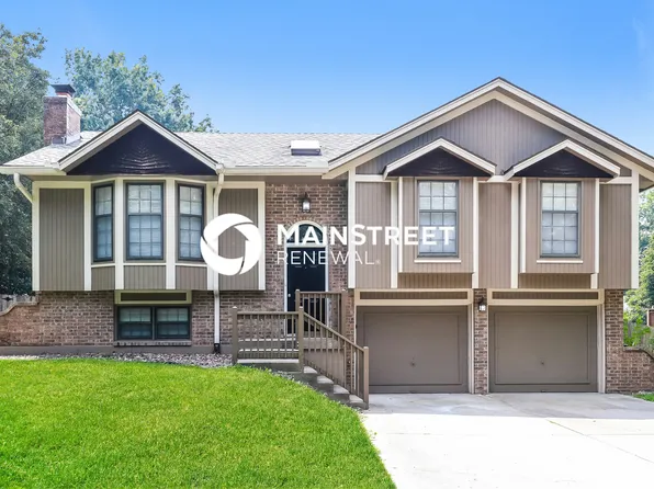 1615 SE 7th Ter, Lees Summit, MO 64063