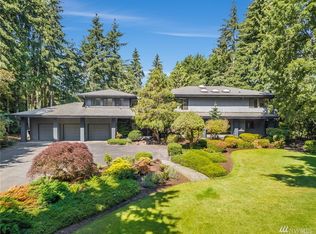 7930 NE Koura Rd, Bainbridge Island, WA 98110