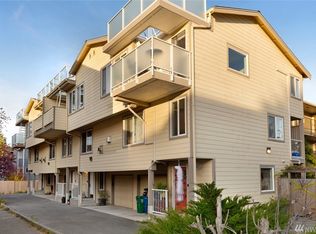 726 N 94th St APT A, Seattle, WA 98103