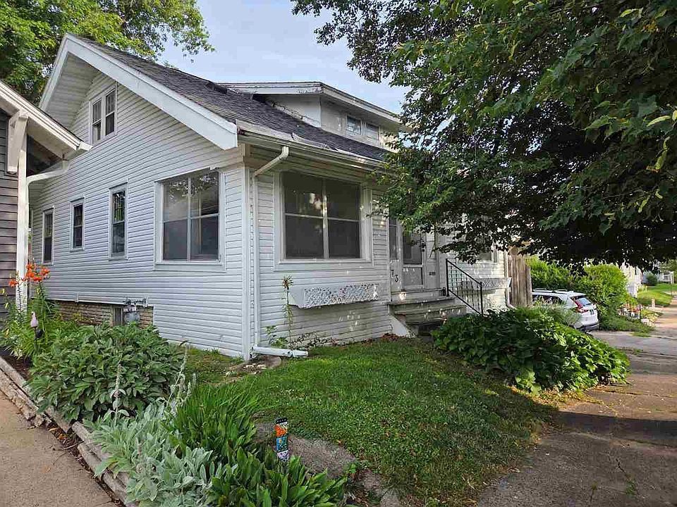 1st image of 373 21st St SE