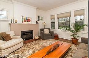 4th image of 2468 Euclid Heights Blvd