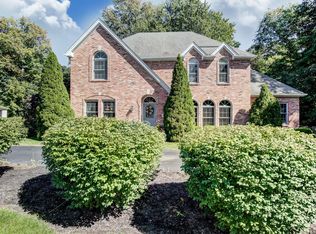 4504 Dovewood Ln, Sylvania, OH 43560