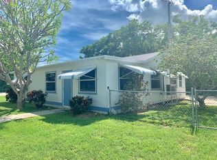 579 Beach Rd, Tavernier, FL 33070
