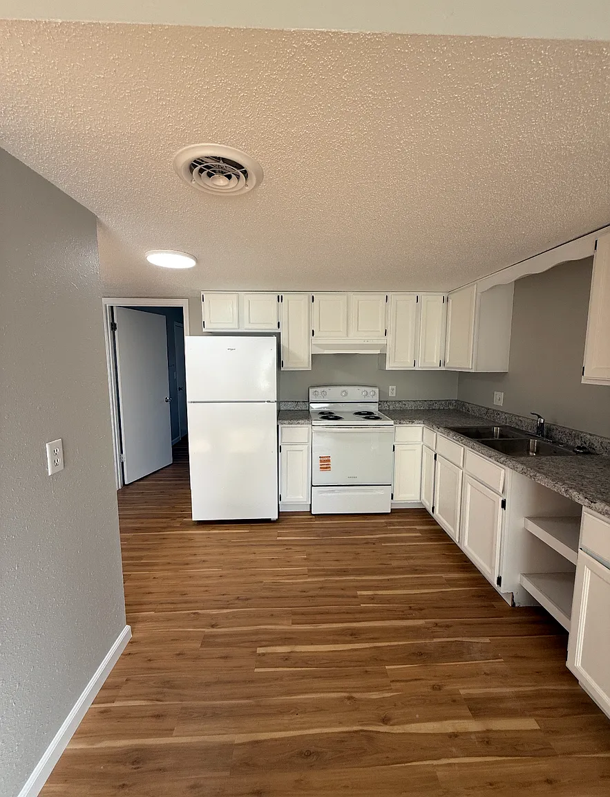 600 Pine St — Photo 2
