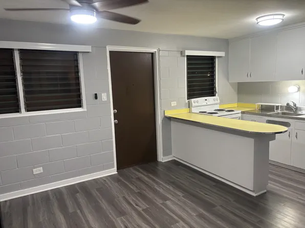 2307 Young St #8, Honolulu, HI 96826