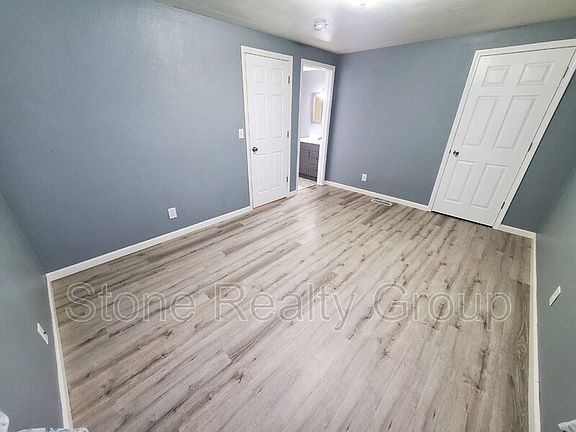 4th image of 3792 E Beulah Ave APT 1