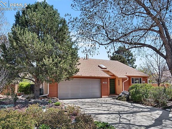 3rd image of 5301 Pinon Valley Rd