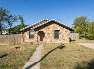 709 N Rusk St, Weatherford, TX 76086