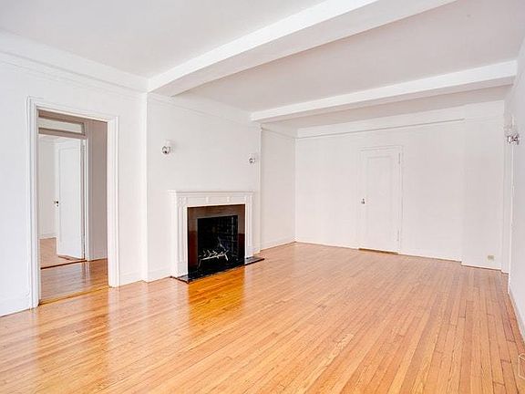 3rd image of 15 Park Ave APT 4A
