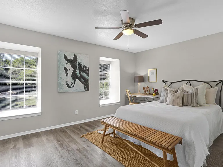 Rhodes Townhomes — Photo 29