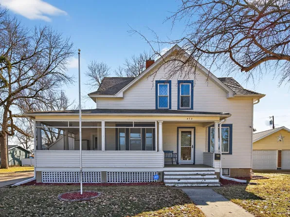 473 W 4th St, Zumbrota, MN 55992