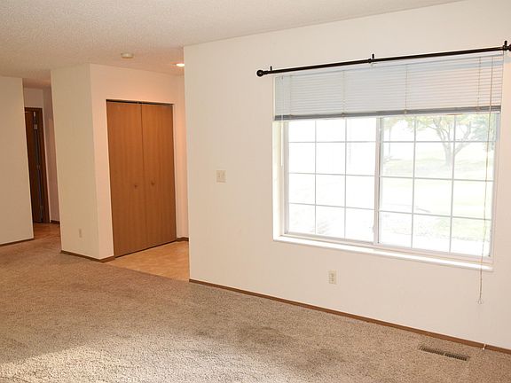 5th image of 603-619 Main St S #Wc607