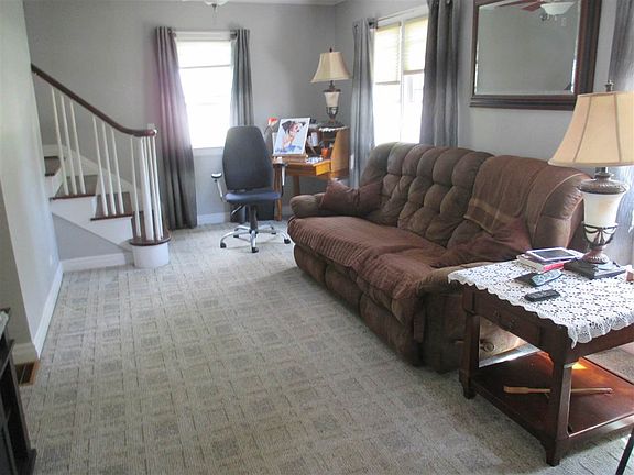 4th image of 447 Morrell Ave
