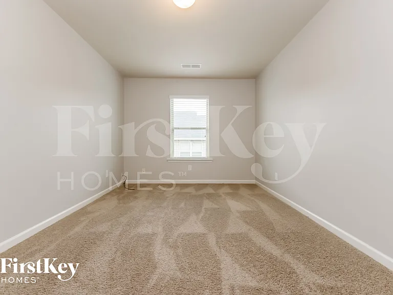 349 Rankin Cir — Photo 11