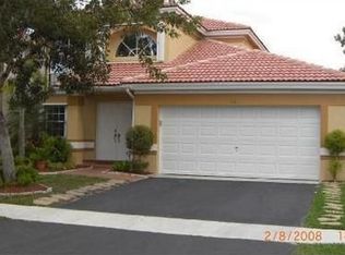 171 Granada Ave, Weston, FL 33326