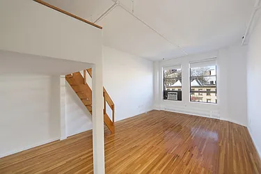 Rented by Manhattan Skyline