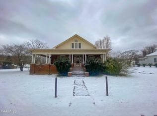 127 Hill Ln, Caryville, TN 37714