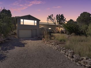 17 Lucas Rd, Edgewood, NM 87015