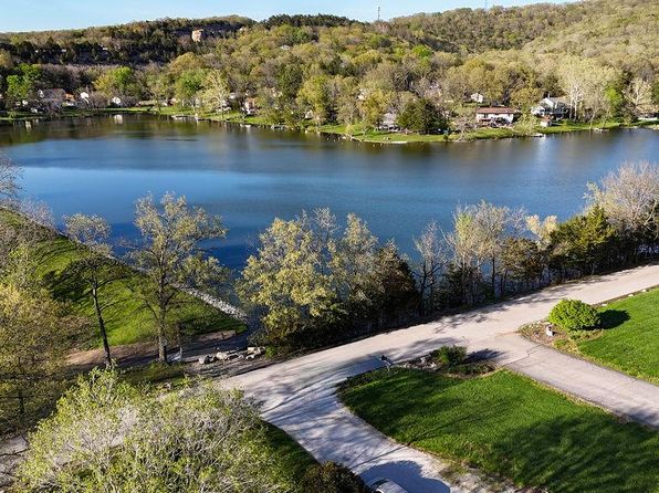 511 Arrowhead Point, Cedar Hill, MO 63016