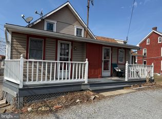 24 High St, Hagerstown, MD 21740