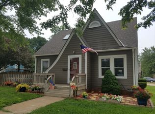 720 S Grand Ave, Lyons, KS 67554