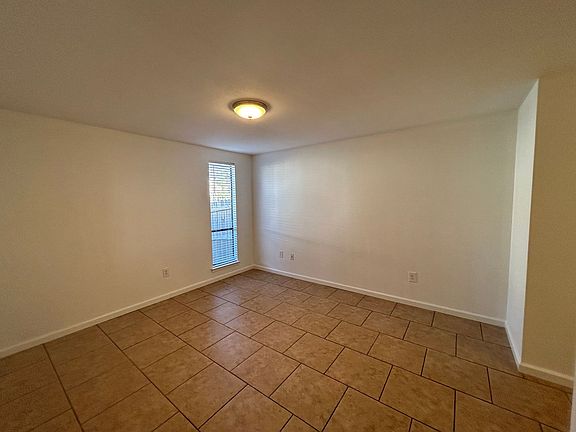 4th image of 619 Patterson St APT 5